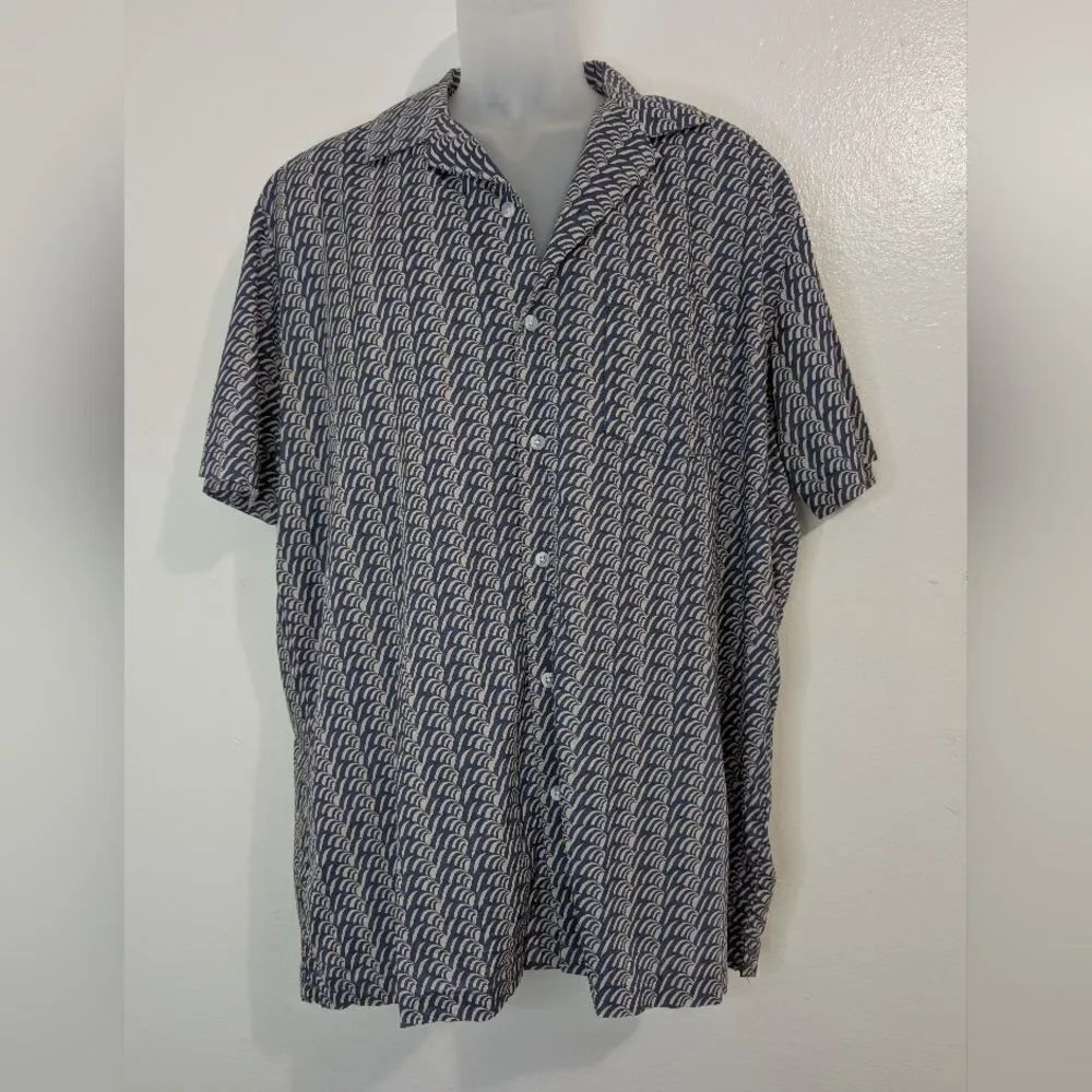 Onia Coastal Preppy Beach Casual Resort Cruise Island Vacation Shirt LG